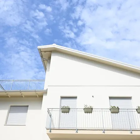 S373 - Sirolo, Nuovissimo Bilocale Con Ac Comodo Al Mare 公寓 锡罗洛